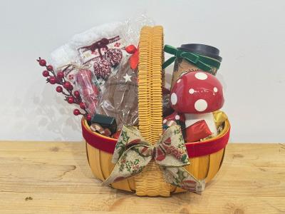 Santa Sweet Basket